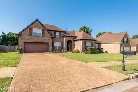 6369 Saddletrail Dr, Olive Branch, MS 38654
