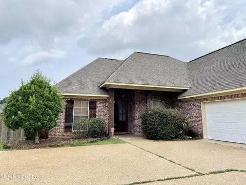 301 Gladeview Pl, Brandon, MS 39047 photo 1