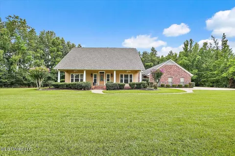 297 St Augustine Dr, Madison, MS 39110