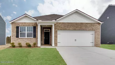 202 Silo Ln, Byhalia, MS 38611