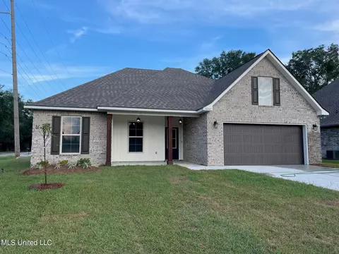 18241 Commission Rd, Long Beach, MS 39560