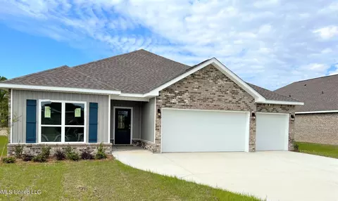 8009 Crawford Dr, Long Beach, MS 39560
