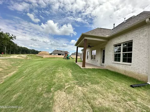 2966 Melanie Cv, Nesbit, MS 38651 photo 32