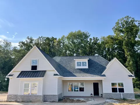 2243 Grand Oak Ln, Southaven, MS 38672