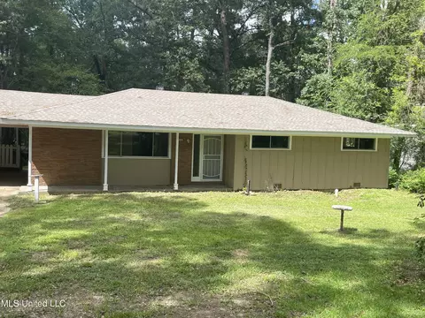 340 Pine Ridge Rd, Jackson, MS 39206 photo 2