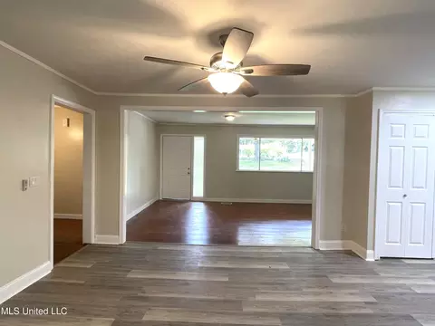 340 Pine Ridge Rd, Jackson, MS 39206 photo 5