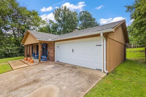 142 Aspen Cv, Jackson, MS 39212 photo 5