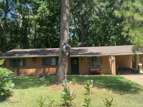 4508 Belmede Pl, Jackson, MS 39206