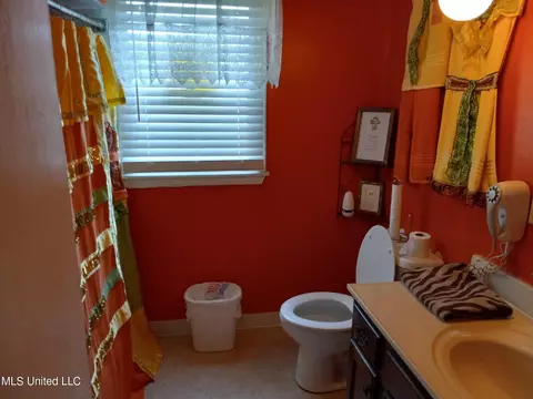 604 S Applegate St, Winona, MS 38967 photo 11
