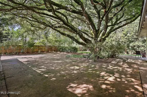 1044 Briarfield Rd, Jackson, MS 39211 photo 18