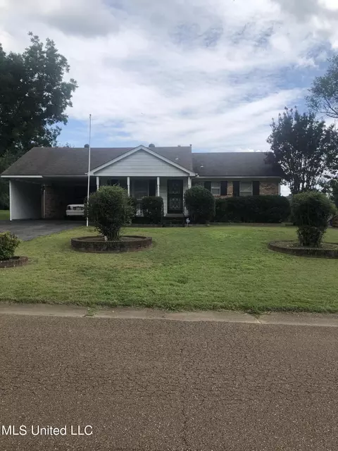 1441 Staunton Dr, Southaven, MS 38671