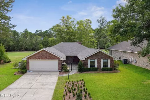 7730 Laie Pl, Diamondhead, MS 39525