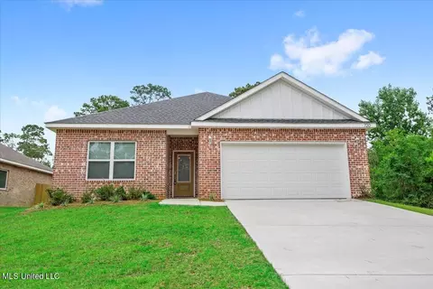 720 Waters View Dr, Biloxi, MS 39532 photo 4