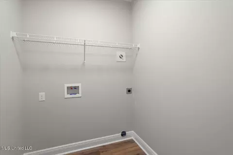 720 Waters View Dr, Biloxi, MS 39532 photo 31