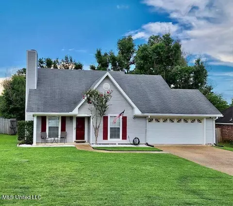 226 Shadow Creek Dr, Florence, MS 39073