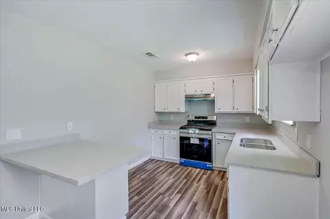 Kitchen - 1491 Steadman Rd, Morton, MS 39117 photo 1 of 3