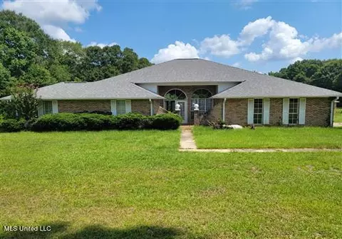 1534 SW Allman Trl, Bogue Chitto, MS 39629