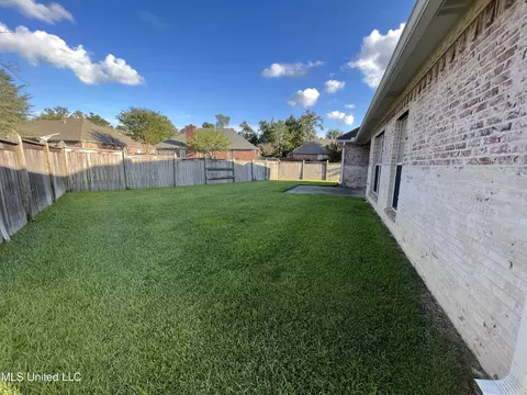 228 E Pinebrook Dr, Brandon, MS 39047 photo 34