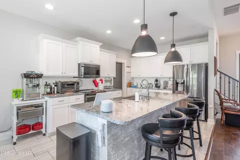 8212 Jack Thomas Cv, Olive Branch, MS 38654 photo 7