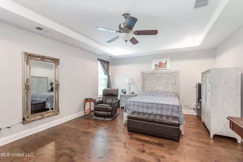 8212 Jack Thomas Cv, Olive Branch, MS 38654 photo 12