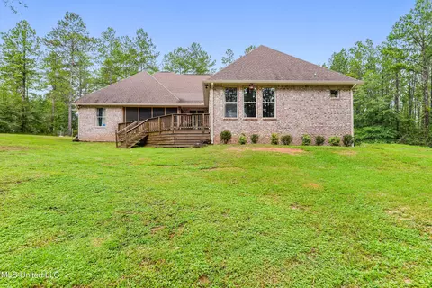 Exterior - 131 Sandstone Rdg, Lucedale, MS 39452 photo 2 of 4