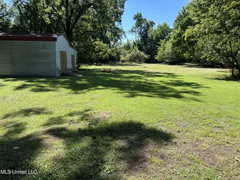 409 Railroad St, Como, MS 38619 photo 3