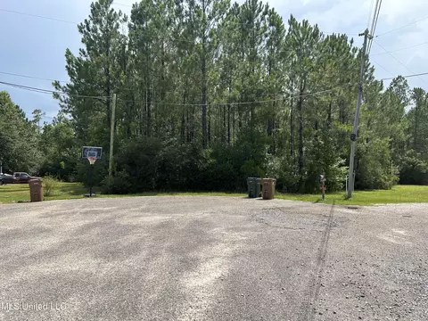 0 Beraga St, Biloxi, MS 39532