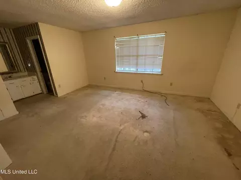 3405 Forest Hill Rd, Jackson, MS 39212 photo 7