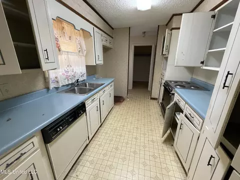 3405 Forest Hill Rd, Jackson, MS 39212 photo 4