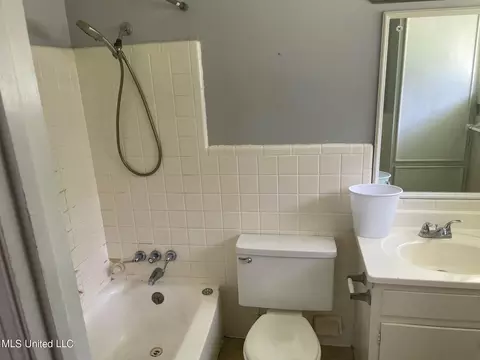 250 Pimlico Pl, Jackson, MS 39211 photo 10
