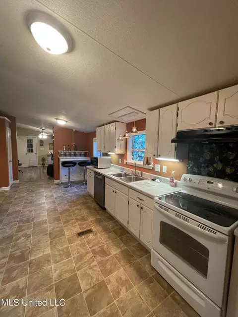 5970 Compress Rd, Como, MS 38619 photo 13