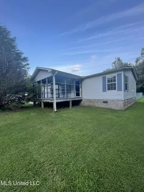 5970 Compress Rd, Como, MS 38619 photo 3