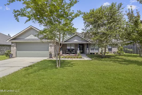 17264 Coventry Estates Blvd, Biloxi, MS 39532