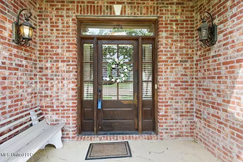 208 Eastside Ln, Brandon, MS 39047 photo 4