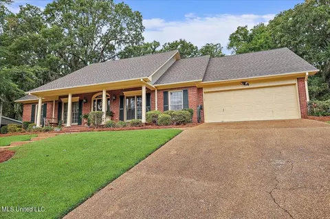 116 Concord Dr, Clinton, MS 39056 photo 2