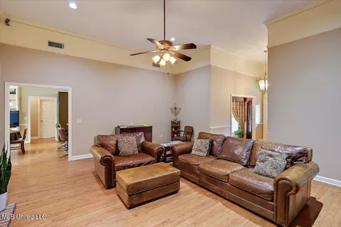 116 Concord Dr, Clinton, MS 39056 photo 9