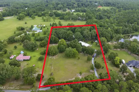 13228 Teague Rd, Saucier, MS 39574 photo 5