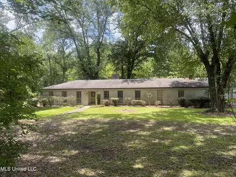 225 D E Denman Rd, Charleston, MS 38921