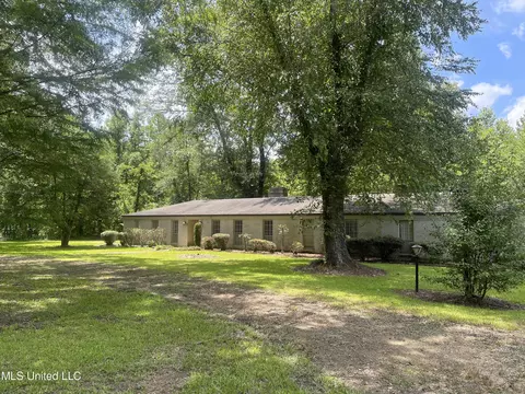 225 D E Denman Rd, Charleston, MS 38921 photo 3
