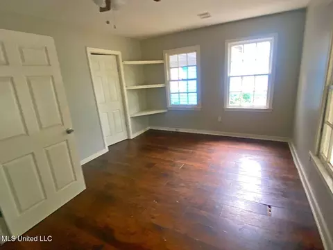 367 Iroquois Ave, Jackson, MS 39206 photo 6