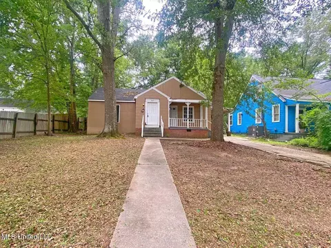367 Iroquois Ave, Jackson, MS 39206 photo 1