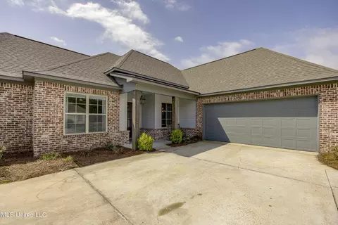153 Catherine Blvd, Clinton, MS 39056 photo 4