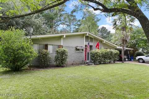 429 Pimlico Pl, Jackson, MS 39211 photo 3