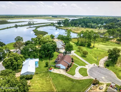 2404 Regency Dr, Biloxi, MS 39532 photo 28