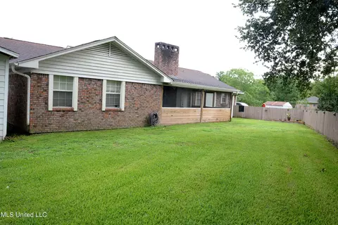 2404 Regency Dr, Biloxi, MS 39532 photo 23