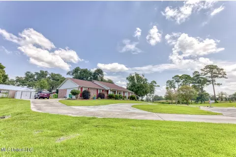 2404 Regency Dr, Biloxi, MS 39532 photo 26