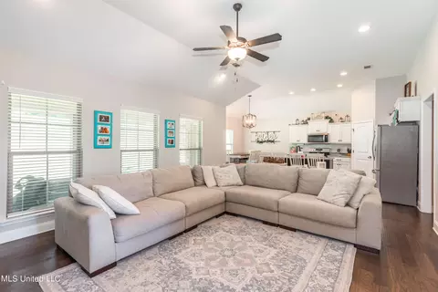 212 Eagle View Dr, Senatobia, MS 38668 photo 8
