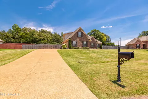 212 Eagle View Dr, Senatobia, MS 38668 photo 3
