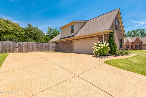 212 Eagle View Dr, Senatobia, MS 38668 photo 4