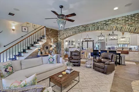349 Boteler Rd, Florence, MS 39073 photo 13